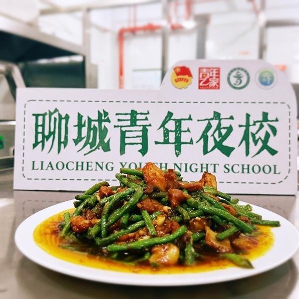 年轻人成“春节主理人”过一个青春味道的“非遗年”(图1) 年轻人成“春节主理人”过一个青春味道的“非遗年”(图1)